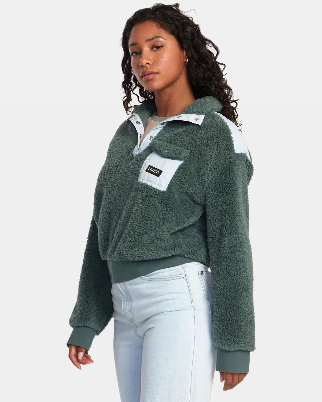 RVCA Women's Off Grid Sherpa Fleece 5 RVCA Women's Off Grid Sherpa Fleece - Image 3