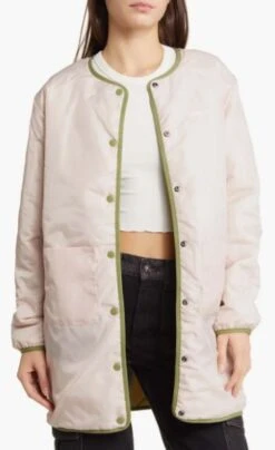 Vans Women's Forces Oversized Long Reversible Liner Jacket -Columbia Store ECOMM2 10123c22 eb93 4976 b8ec 5d560be67f01