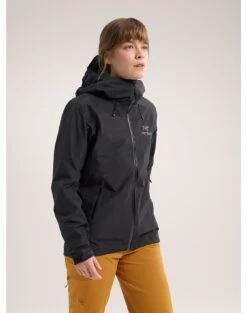 Arc'teryx Women's Beta LT Jacket -Columbia Store S24 X000006716 Beta LT Jacket Black Women s Side View