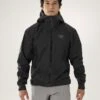 Arc'teryx Men's Beta SL Jacket -Columbia Store S25 X000009685 Beta SL Jacket Black Front View